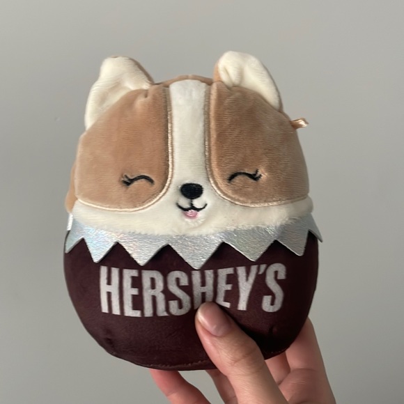 Squishmallows Other - Dog Hersheys x Squishmallow